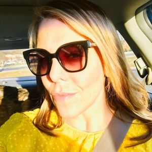 Meet your Posher, Erin